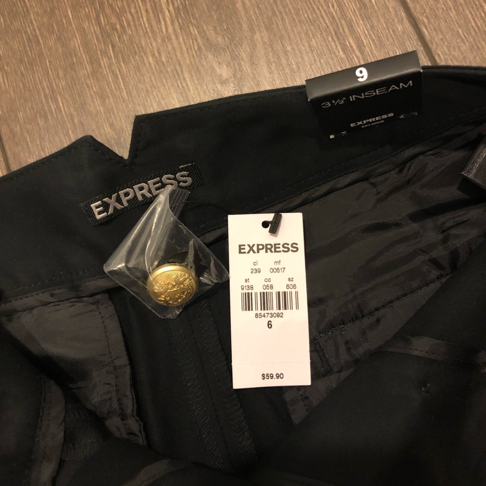 Express business shorts